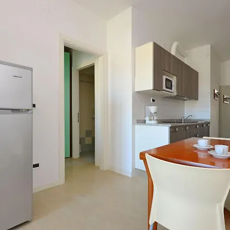 Ideal And Equipped Flat Near The Centre *