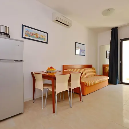 アパート Ideal And Equipped Flat Near The Centre リニャーノ・サッビアドーロ